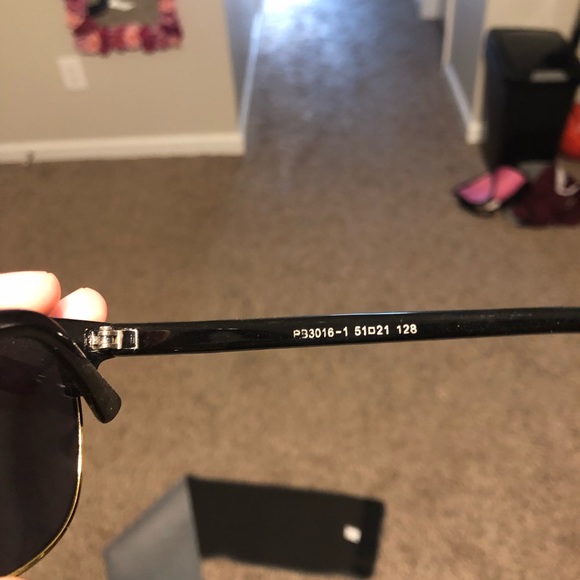 Ray-Bans - Picture 3 of 4